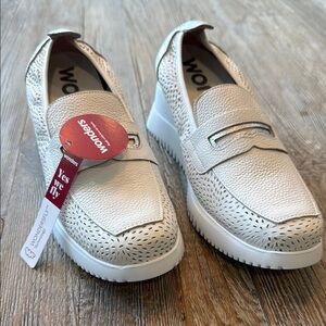 Wonders Slip-On wedge Sneakers boutique size 38 / 7 1/2 NWT